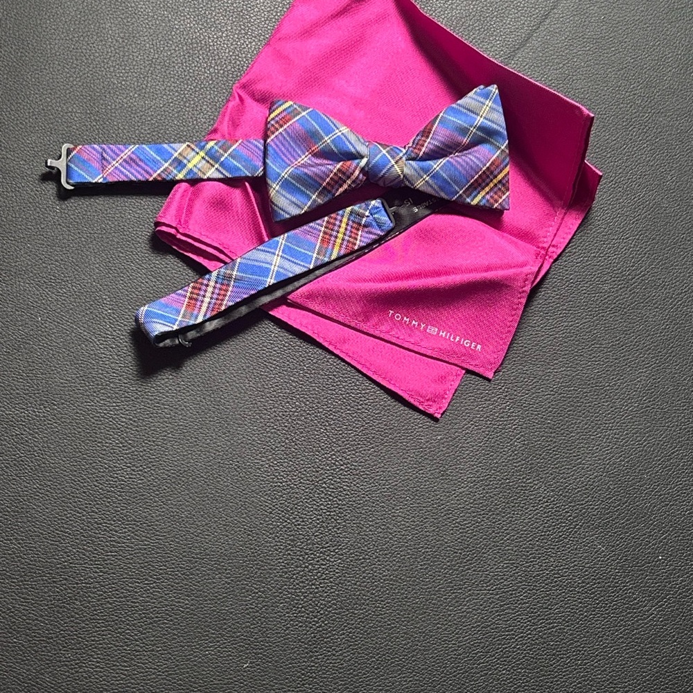 Tommy Hilfiger Plaid Bow Tie with Pink Pocket Square